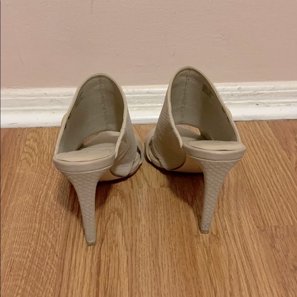 Slide heels - Picture 4 of 7